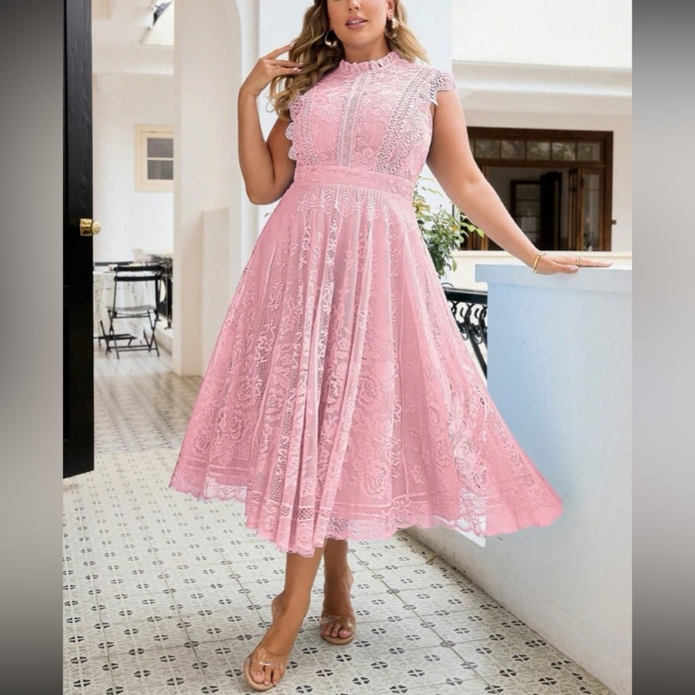 Luxe plus size lace cocktail dress